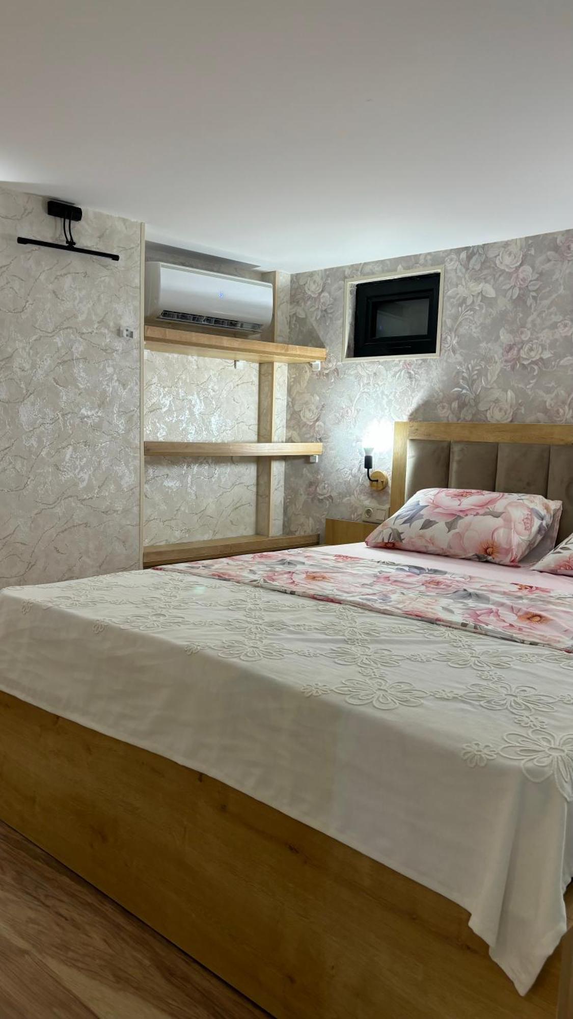 Made With Love Apartment Tbilisi Exterior foto